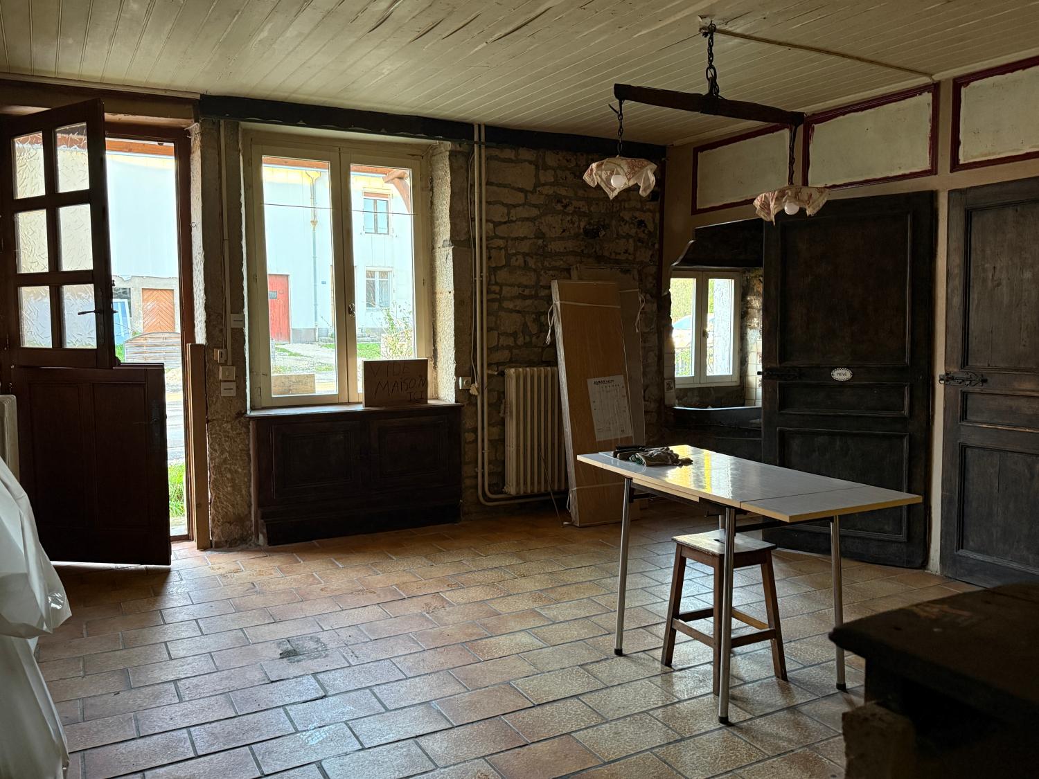  for sale village farm Vernois-sur-Mance Haute-Saône 28