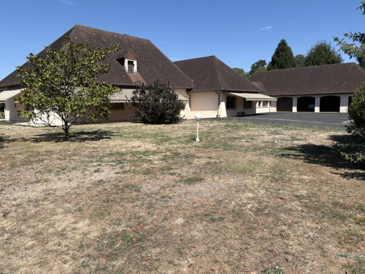 for sale villa Arnac-Pompadour Corrèze 1
