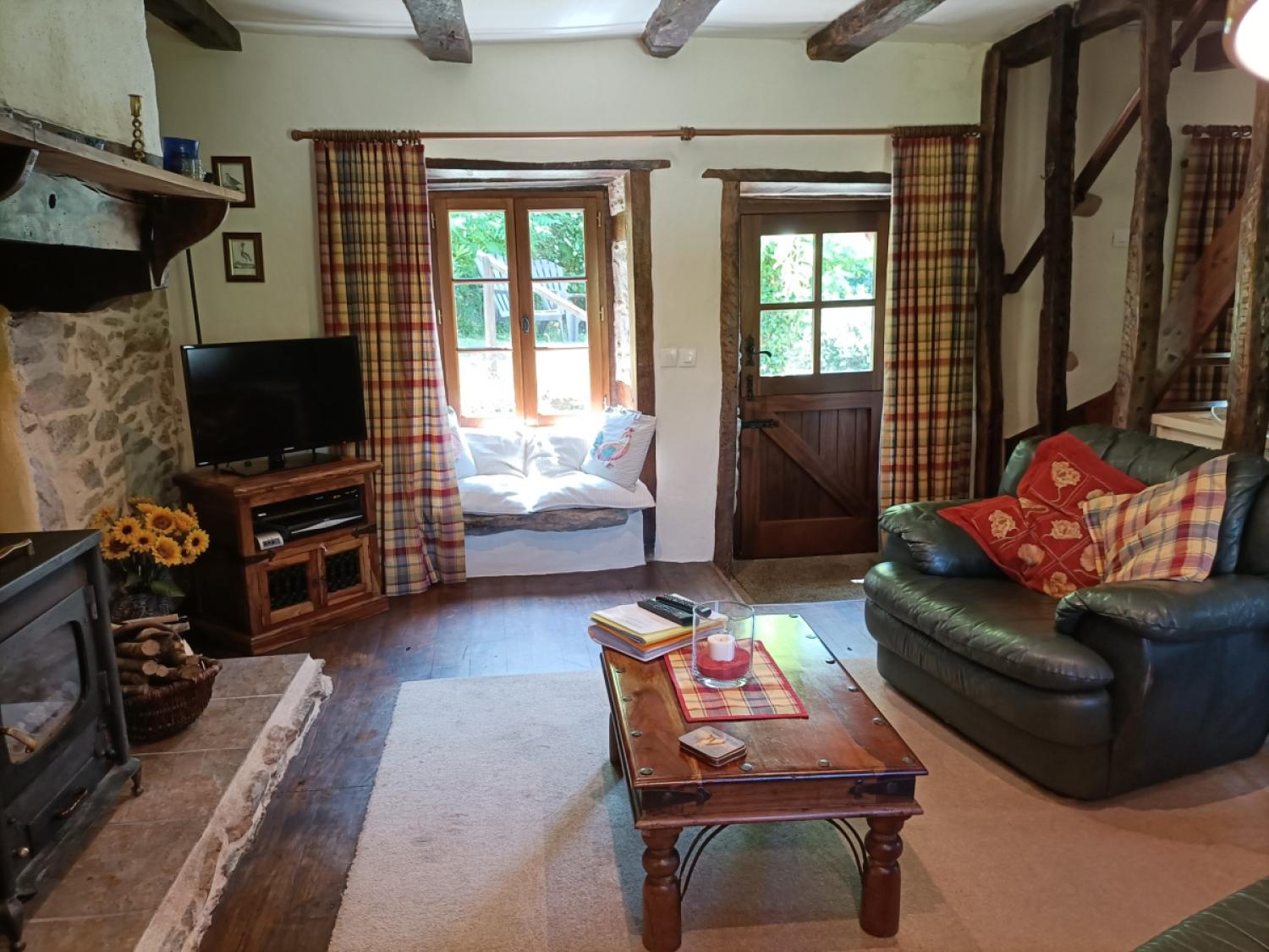  for sale property with holiday home Meuzac Haute-Vienne 33