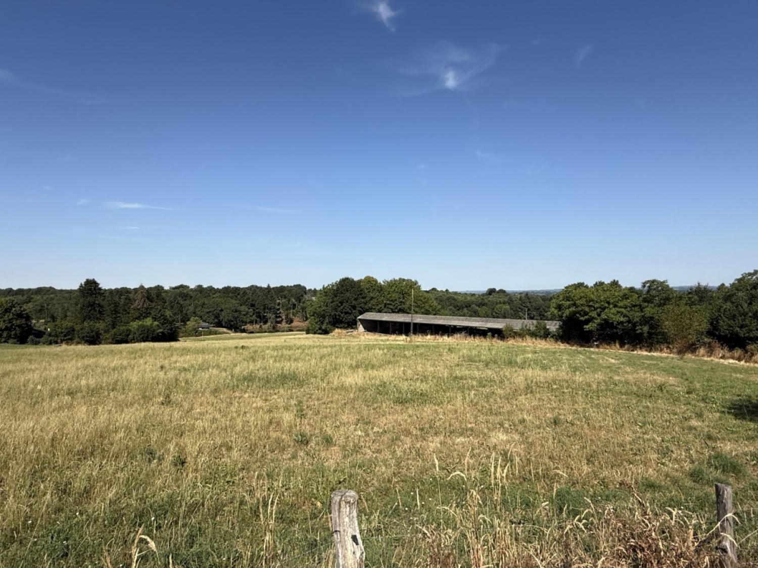  for sale farm Saint-Pardoux-Corbier Corrèze 27