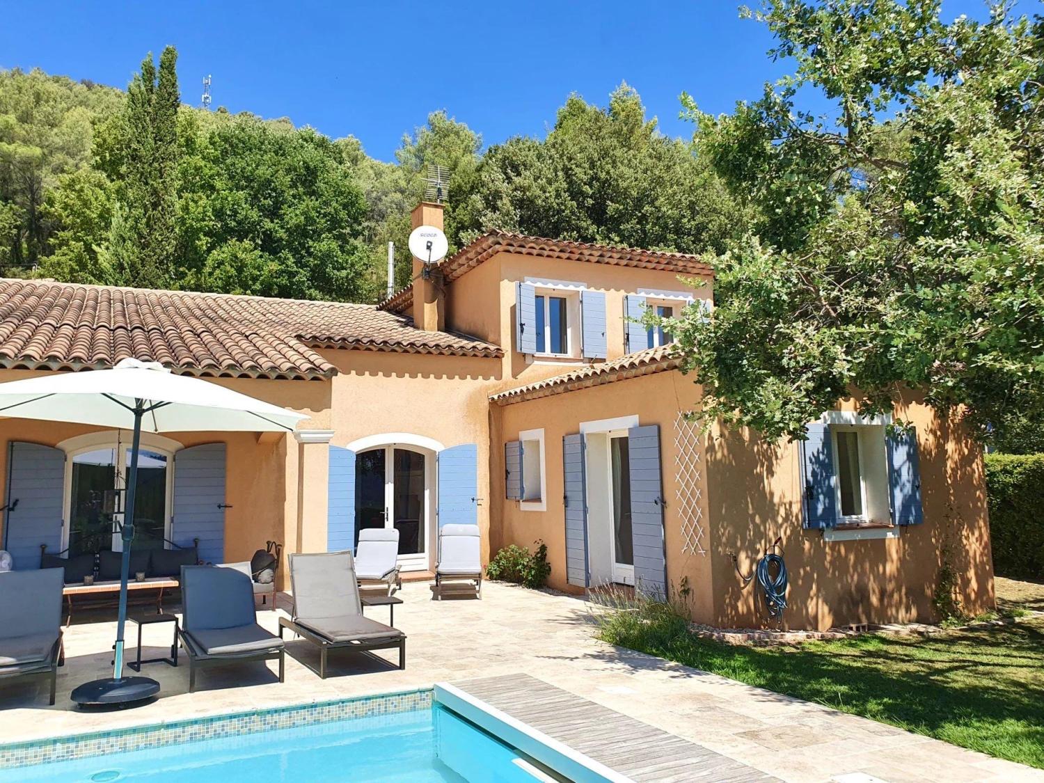  for sale villa Salernes Var 1