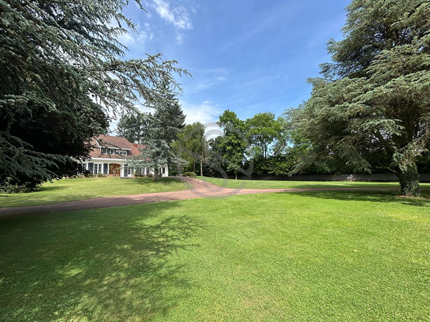  for sale estate Mottier Isère 1