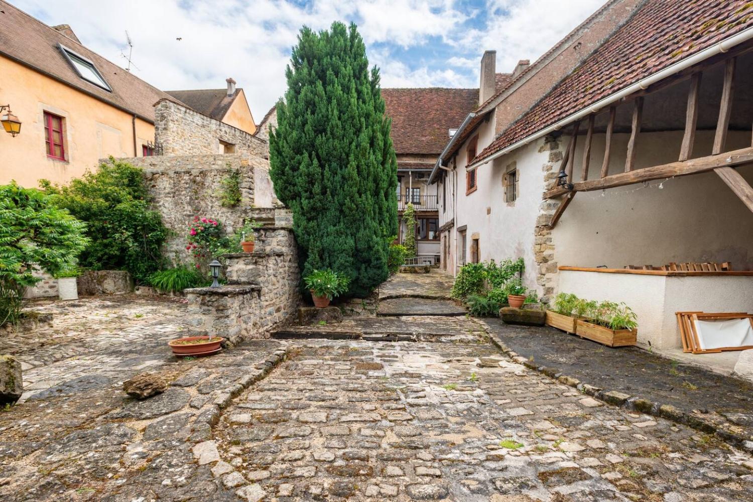  for sale bed and breakfast Ruffey-lès-Beaune Côte-d'Or 8