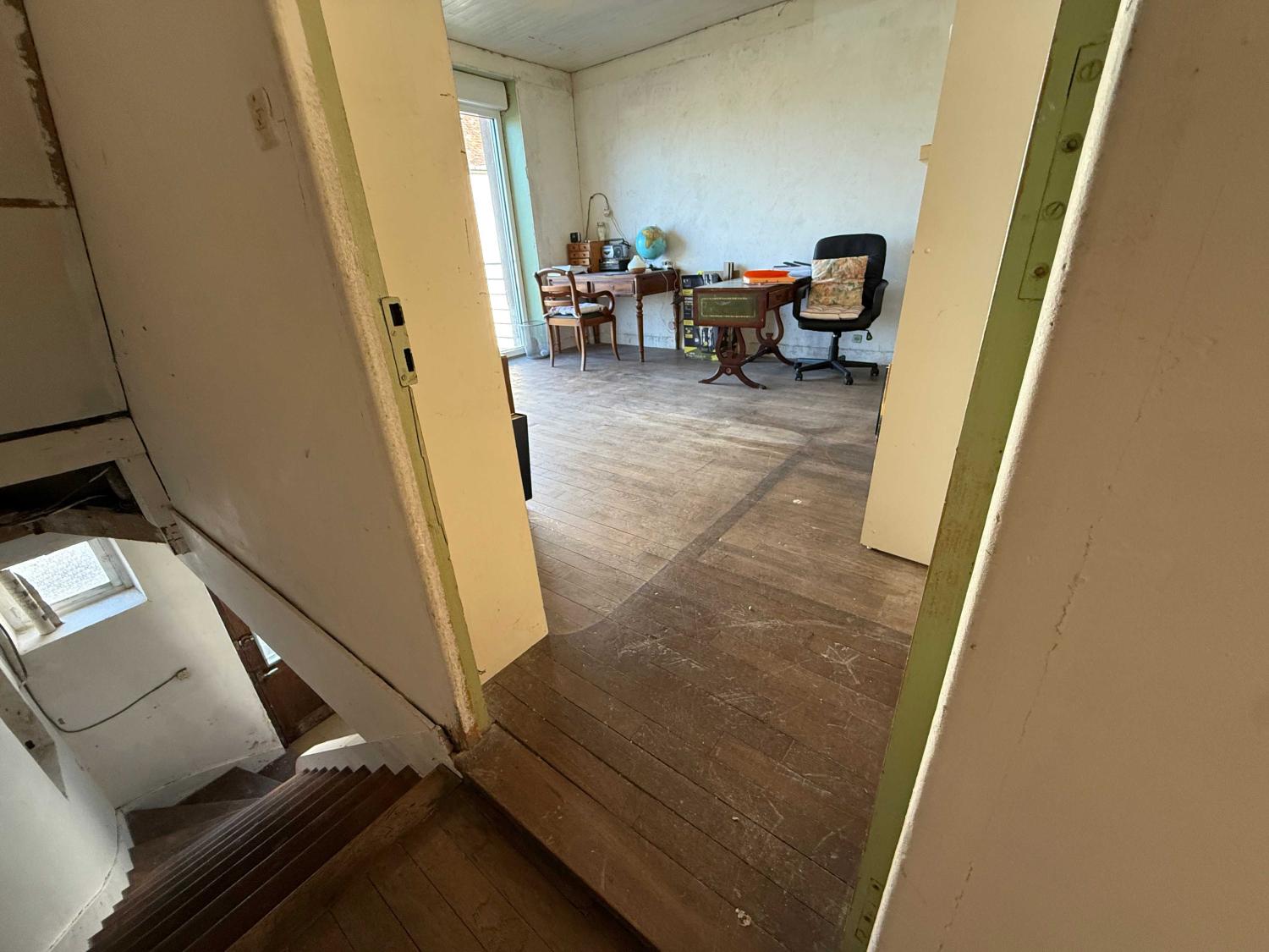 for sale house Bourbonne-les-Bains Haute-Marne 23