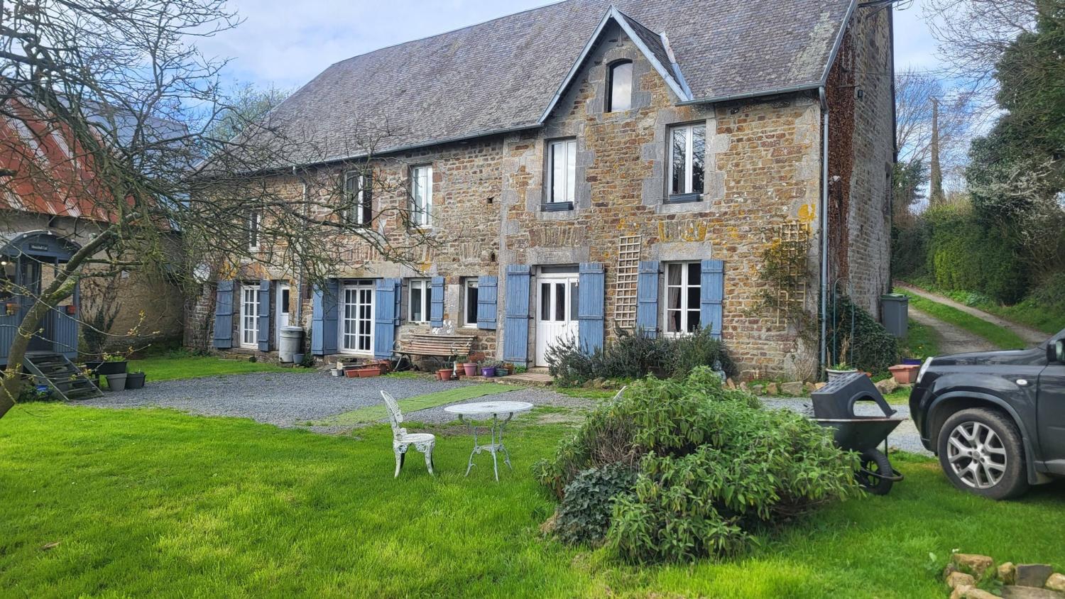 for sale detached house Saint-Denis-le-Gast Manche 2