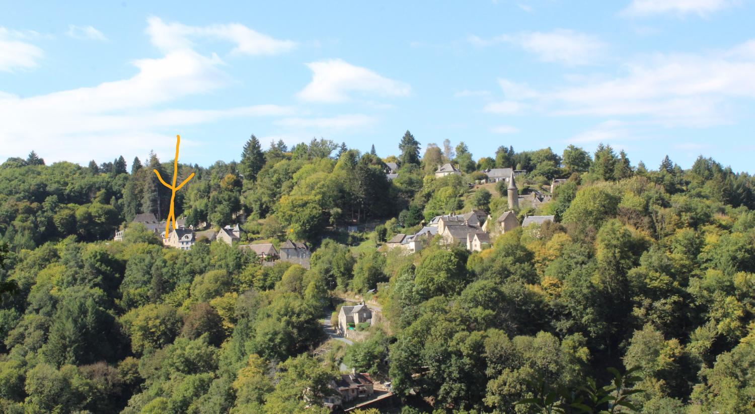  for sale detached house La Roche-Canillac Corrèze 22