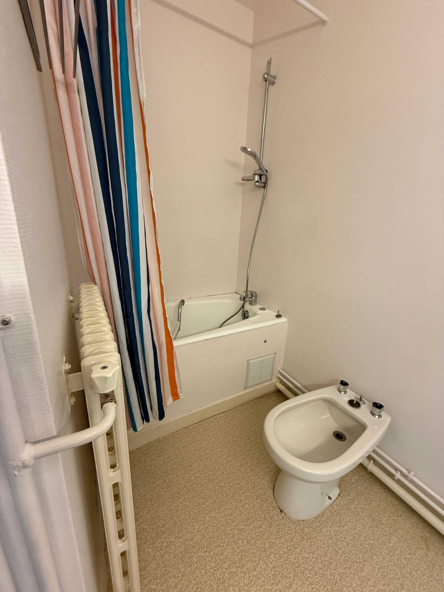  for sale house Bourbonne-les-Bains Haute-Marne 16