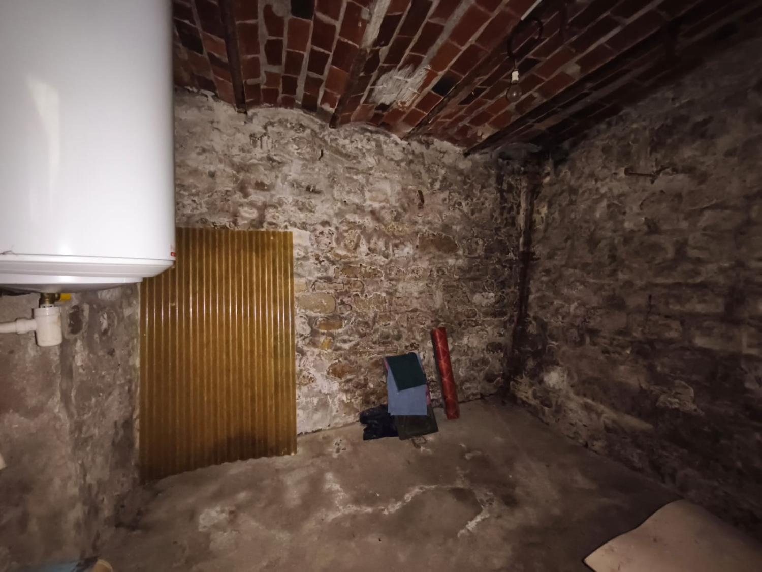  for sale village house Moulins-Engilbert Nièvre 11