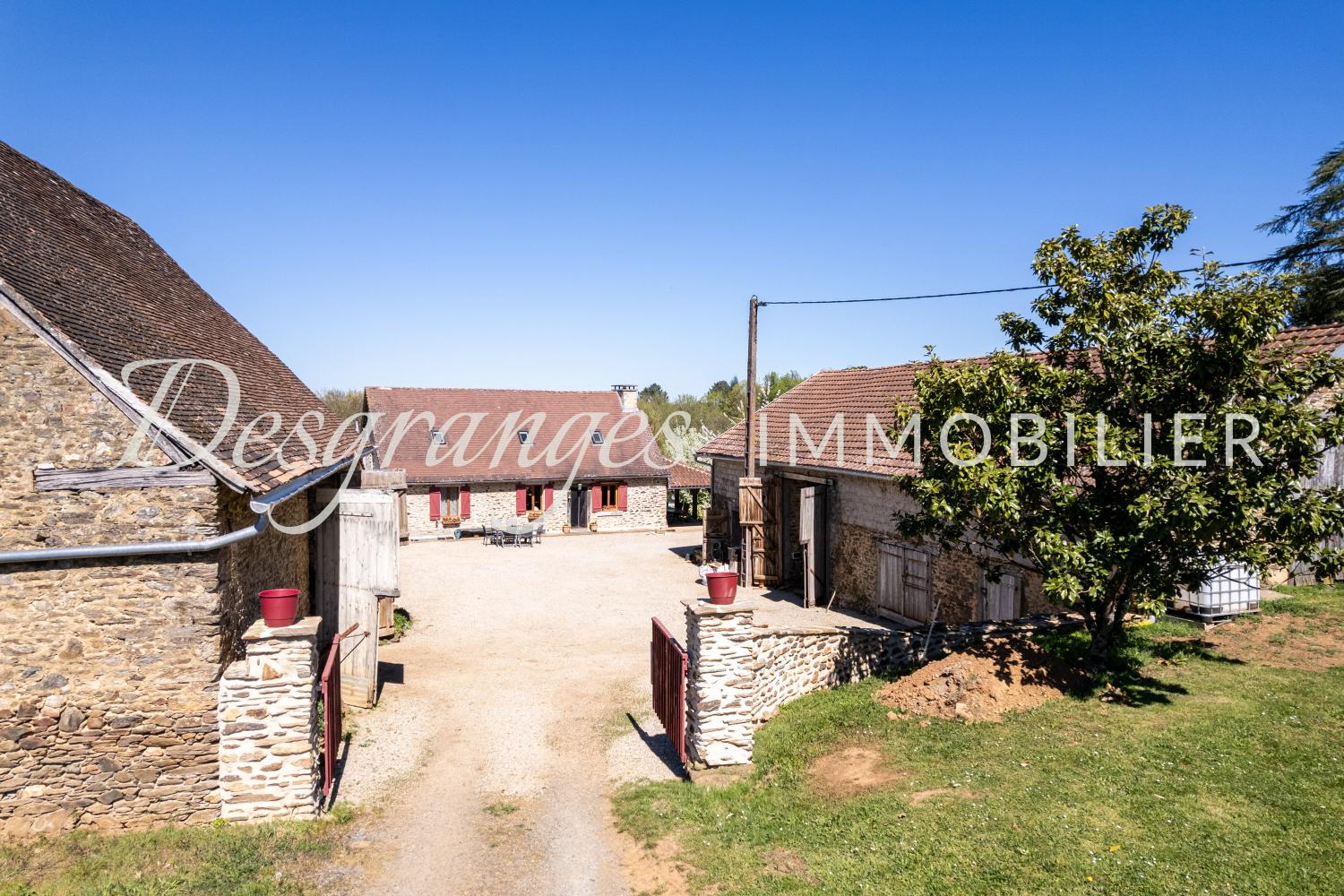  for sale estate Payzac Dordogne 32