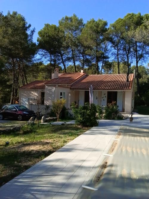 Ginasservis Var estate foto