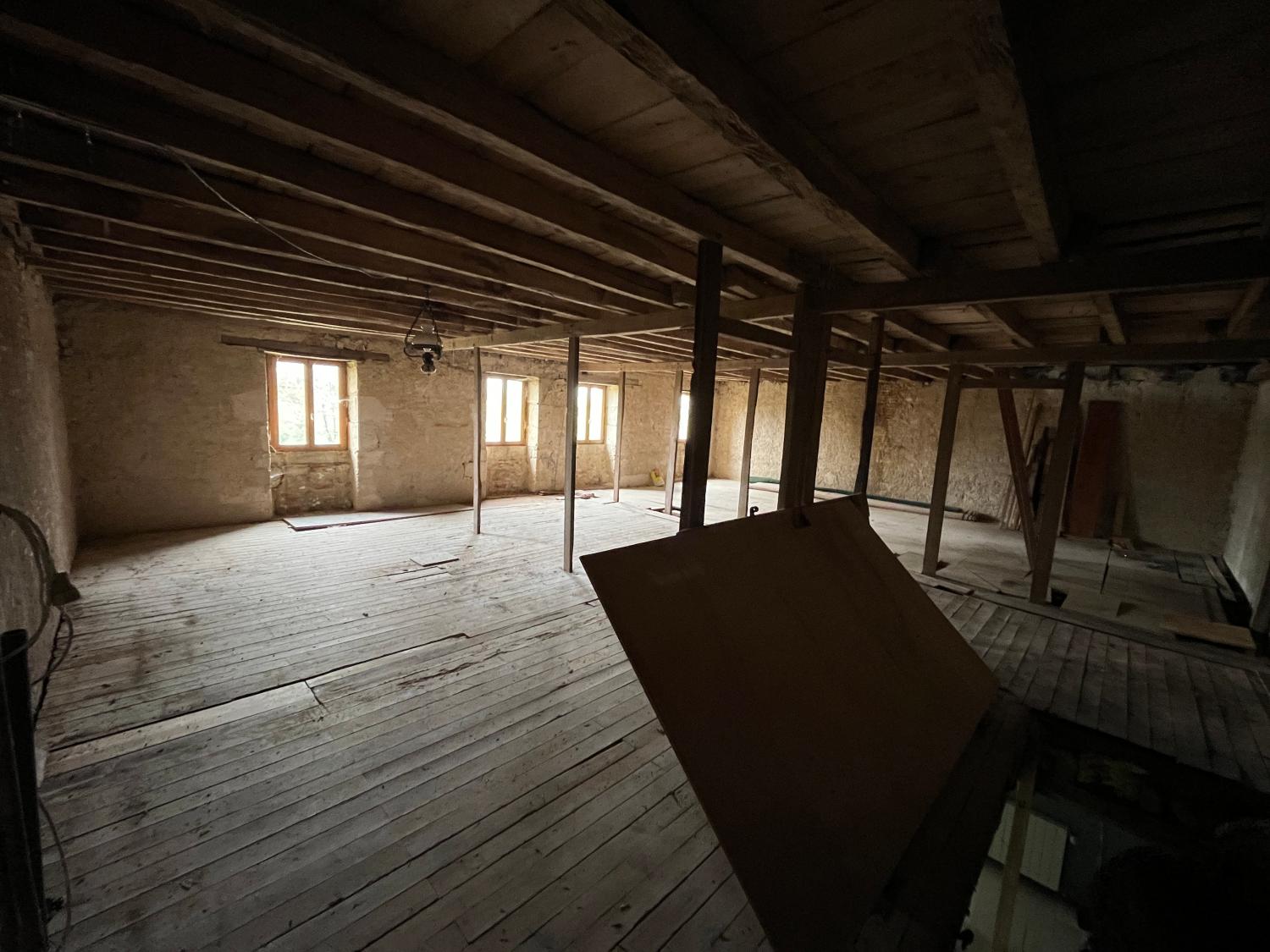  for sale mansion Saint-Franchy Nièvre 17