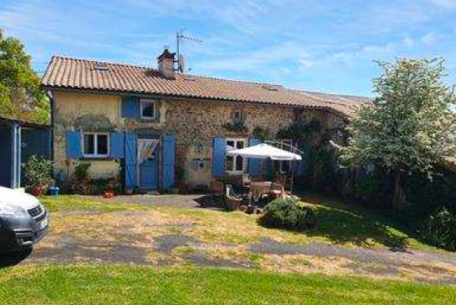  for sale property with holiday home Saint-Pardoux Deux-Sèvres 1