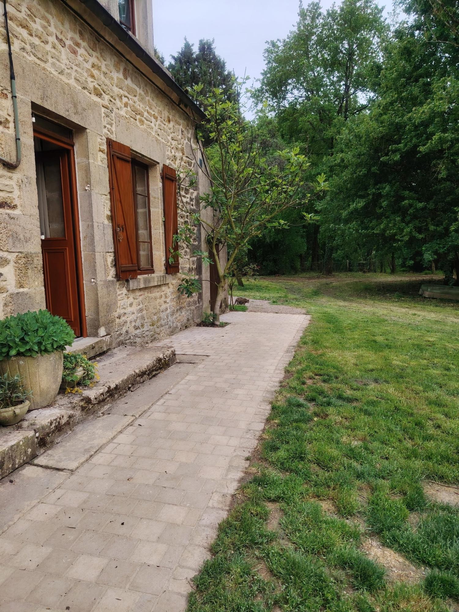  for sale house Saint-Malo-en-Donziois Nièvre 25