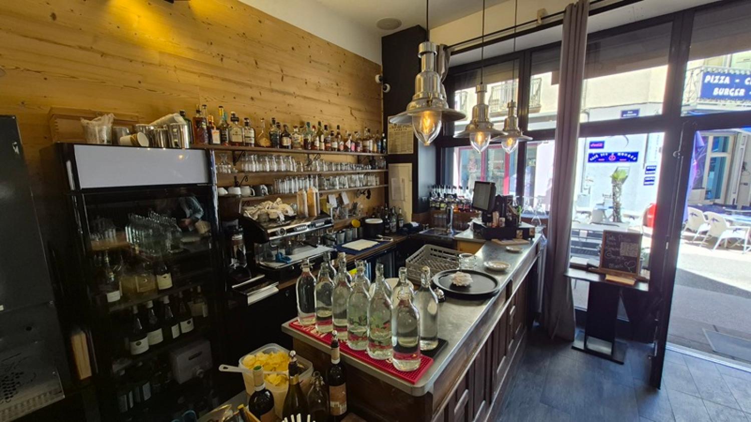 for sale restaurant Le Bourg-d'Oisans Isère 2