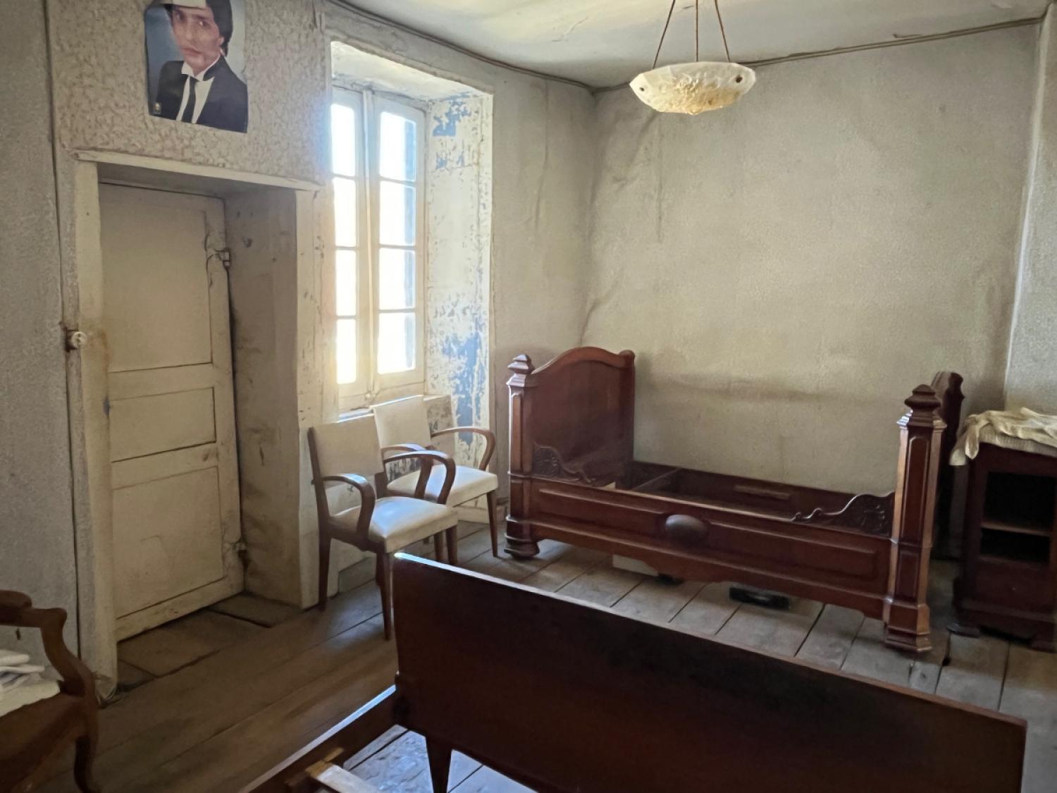  for sale village house Coussac-Bonneval Haute-Vienne 10