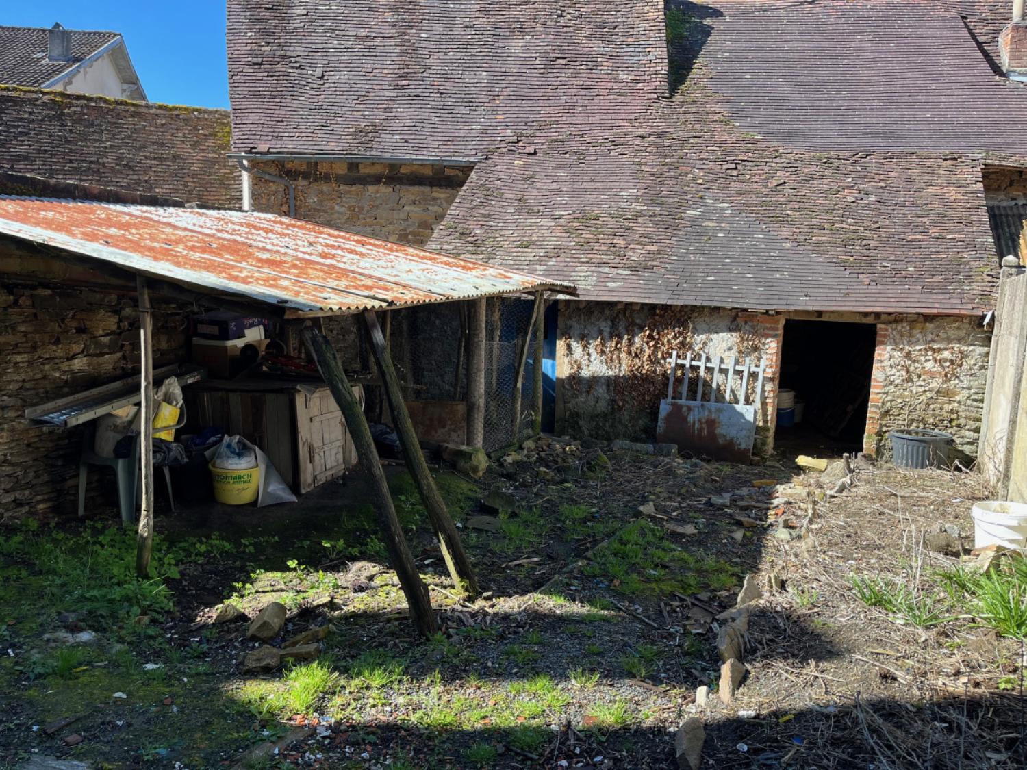  for sale village house Coussac-Bonneval Haute-Vienne 8