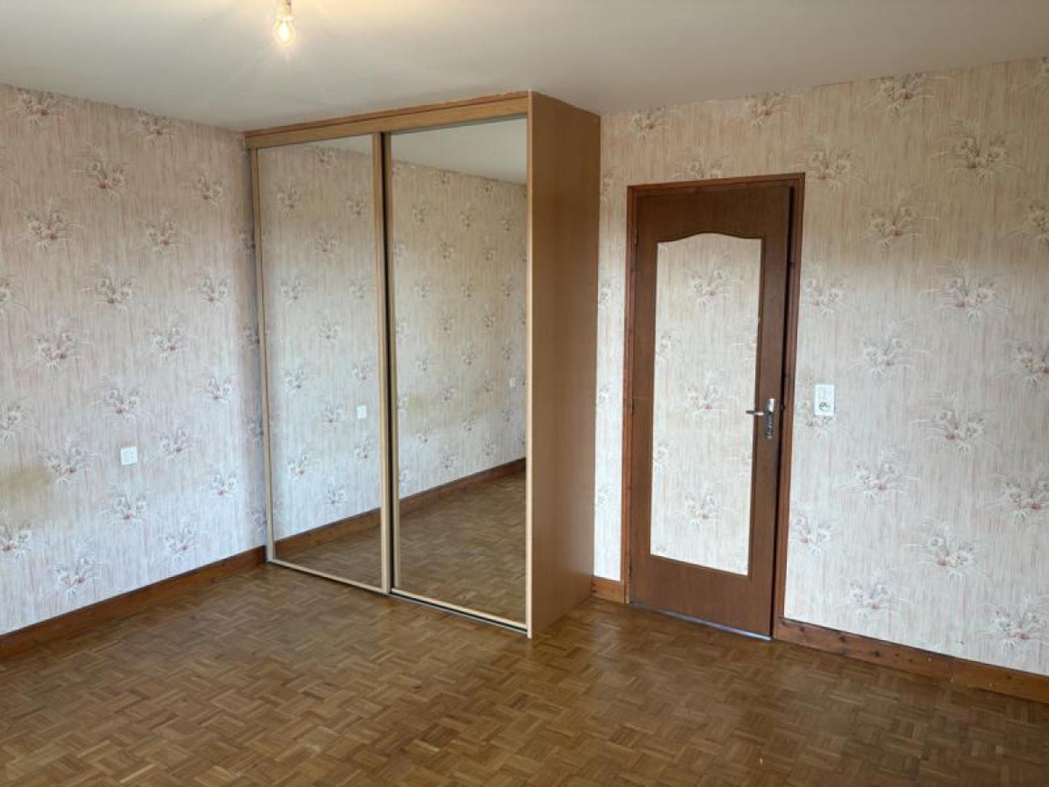 for sale detached house Lubersac Corrèze 11