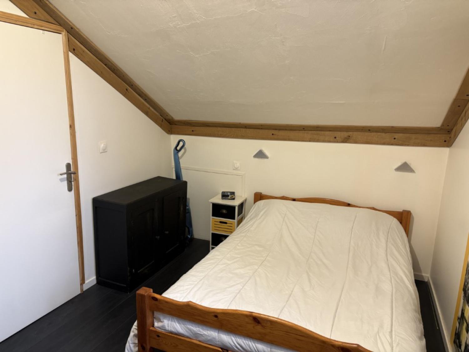  for sale chalet Saint-Cyr-les-Champagnes Dordogne 17