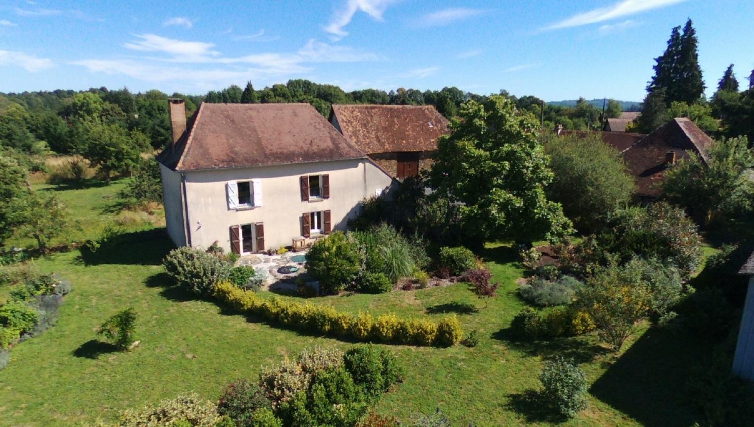 for sale village farm Coussac-Bonneval Haute-Vienne 1