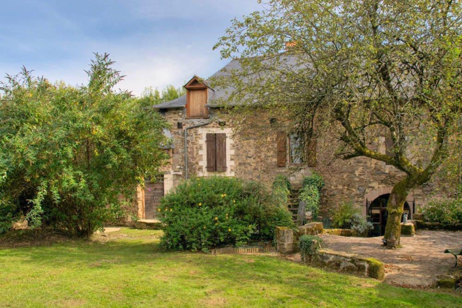  for sale detached house Saint-Solve Corrèze 1