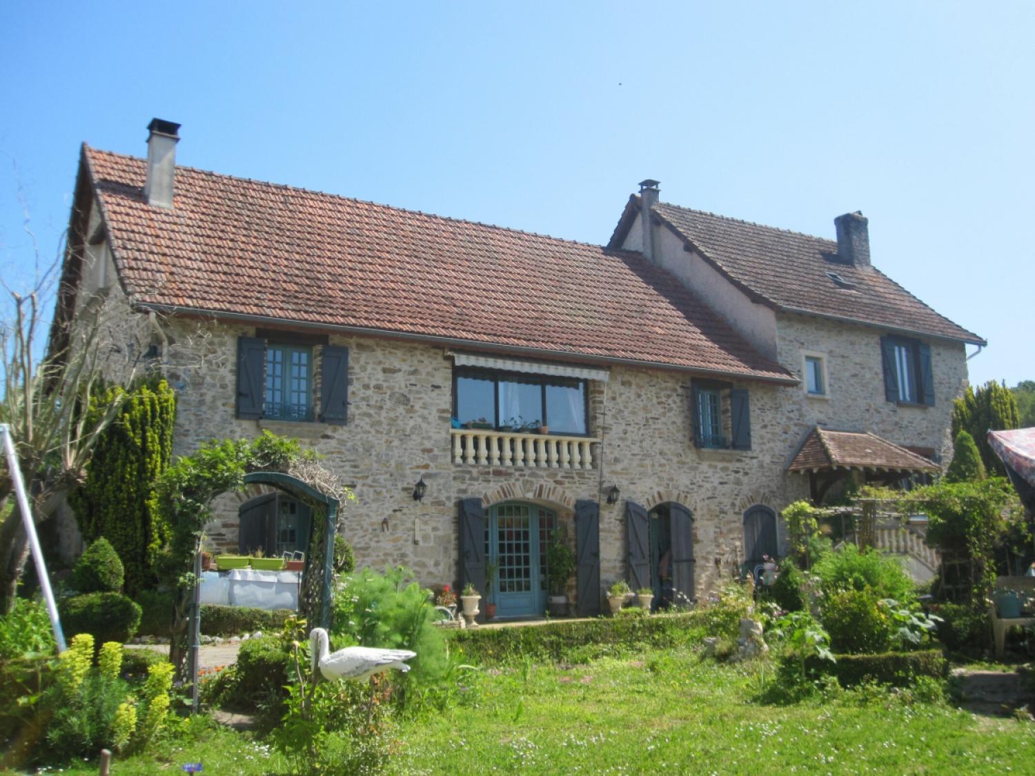  for sale detached house Saint-Yrieix-la-Perche Haute-Vienne 1