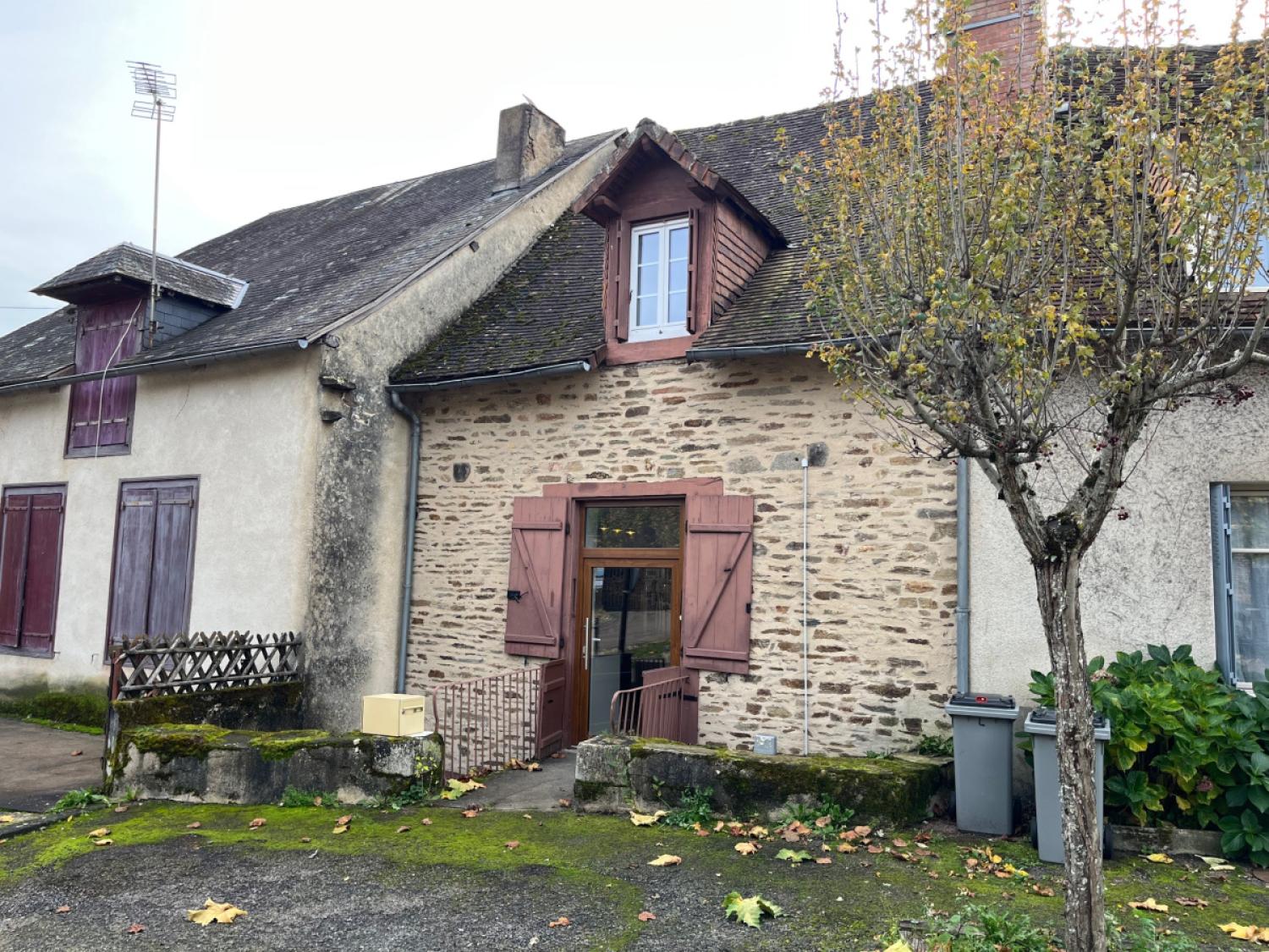  for sale village house Coussac-Bonneval Haute-Vienne 2