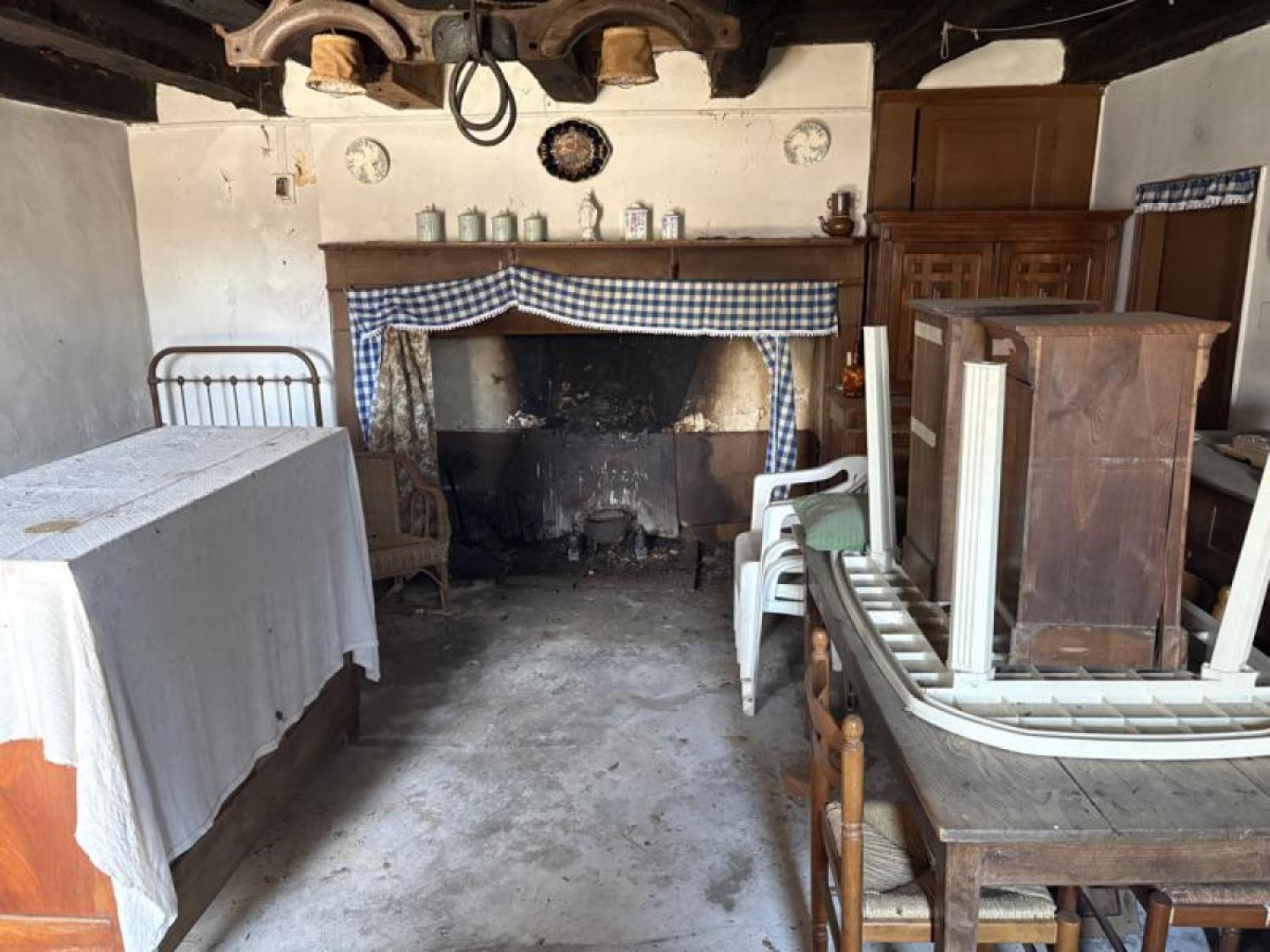  for sale property with holiday home Beyssenac Corrèze 15