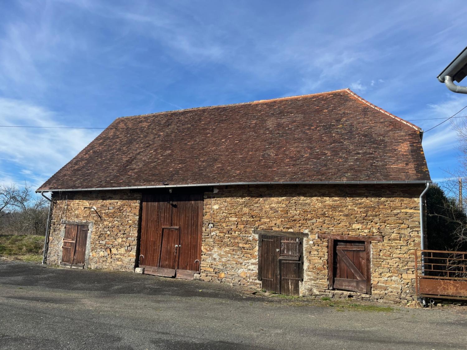for sale village farm Coussac-Bonneval Haute-Vienne 18