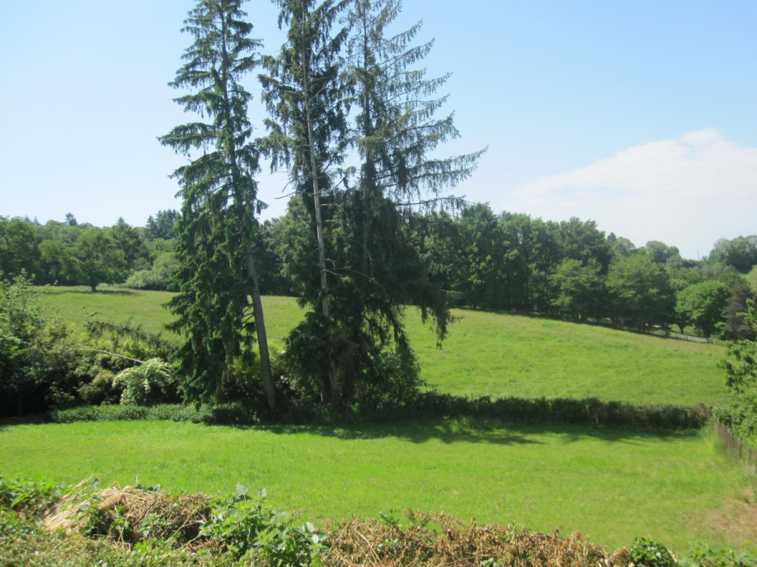  for sale detached house Saint-Yrieix-la-Perche Haute-Vienne 25