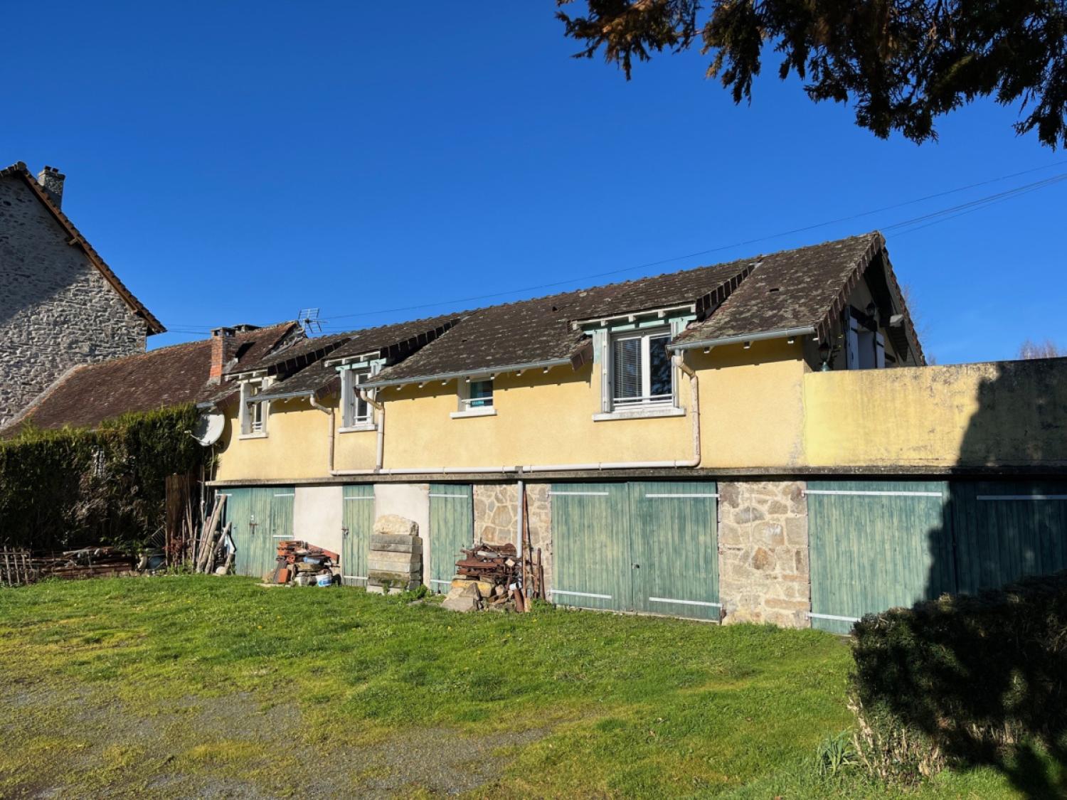  for sale detached house Saint-Yrieix-la-Perche Haute-Vienne 27