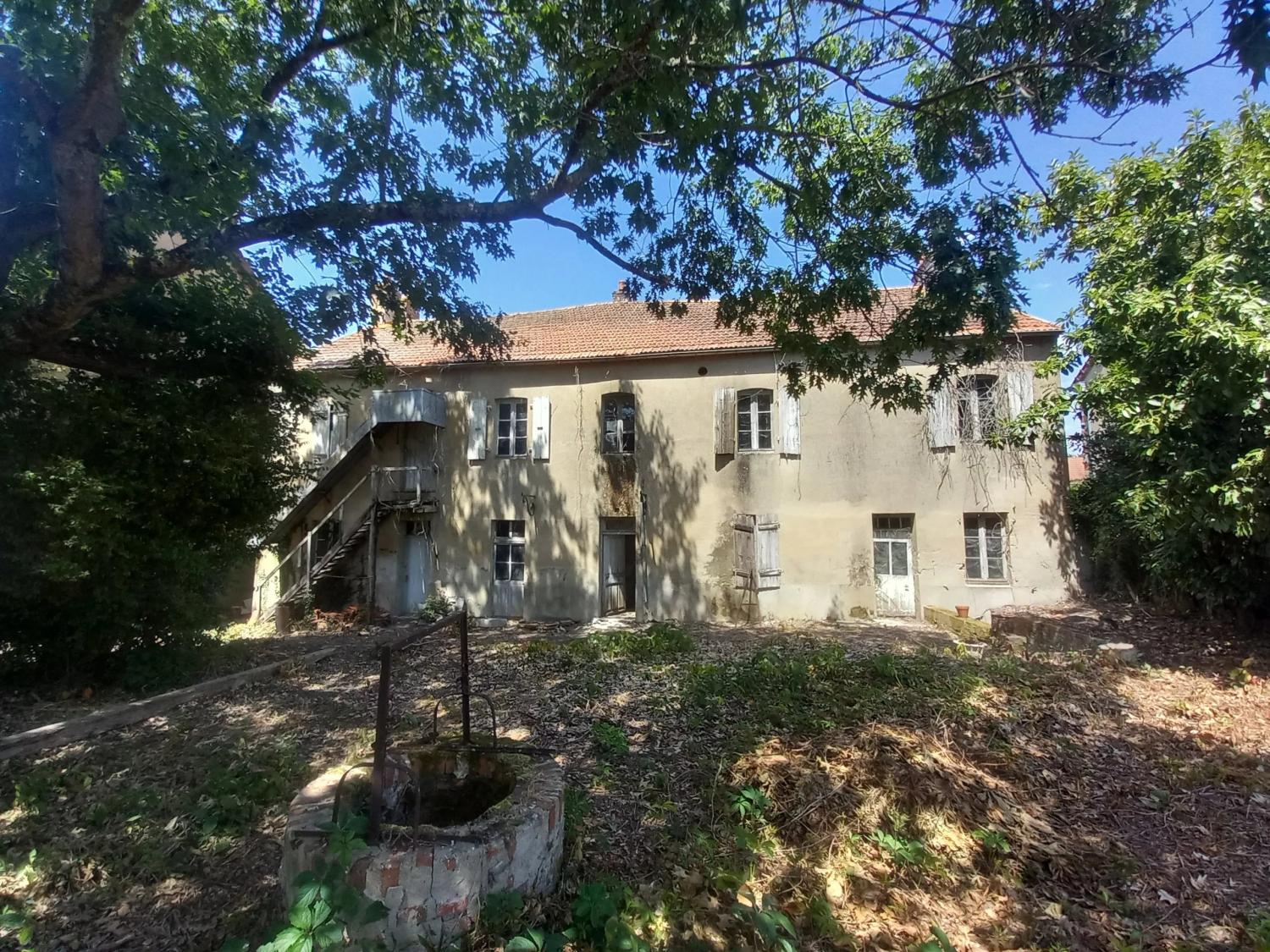  for sale building Fours Nièvre 2