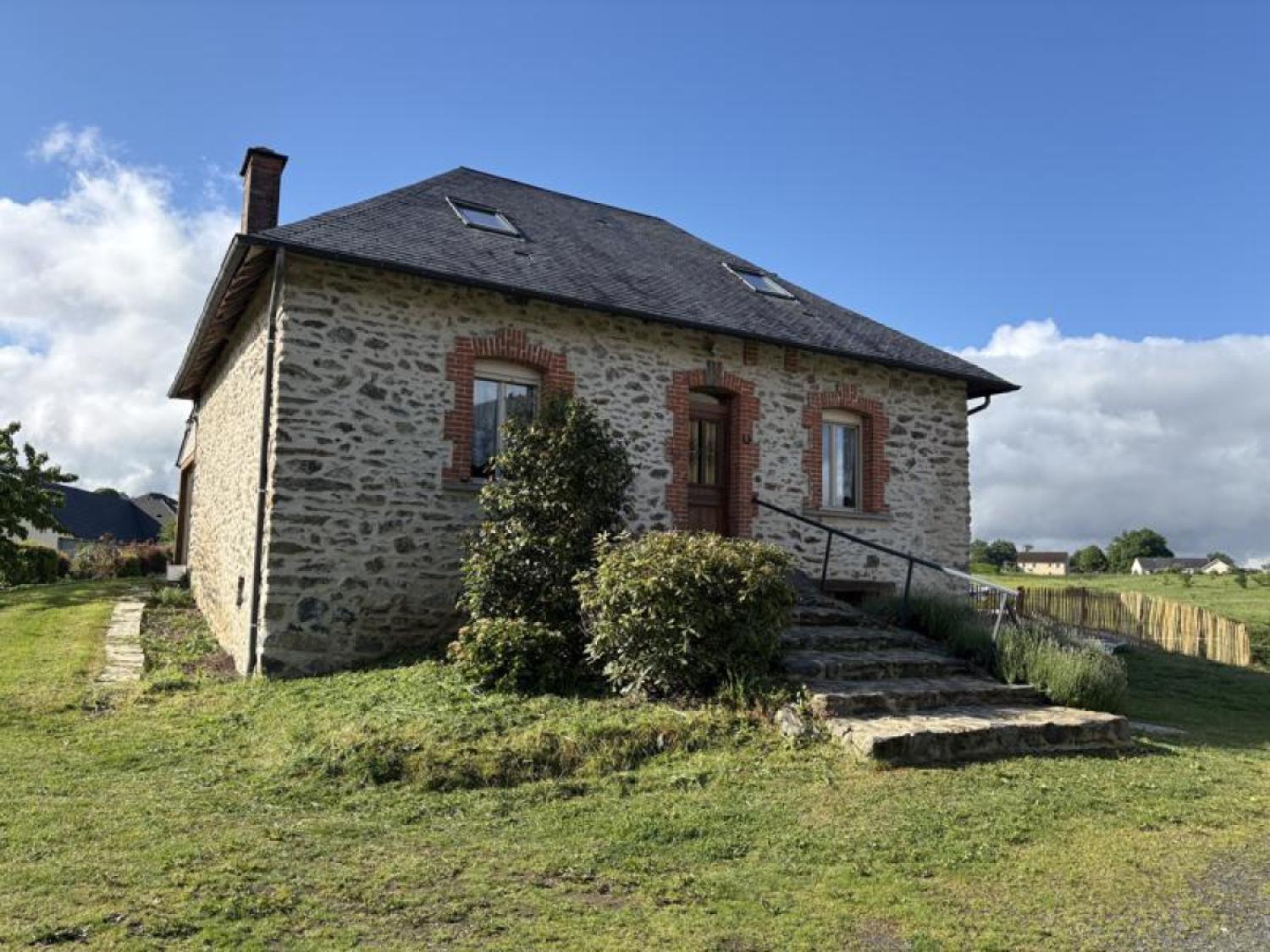  for sale detached house Lubersac Corrèze 2