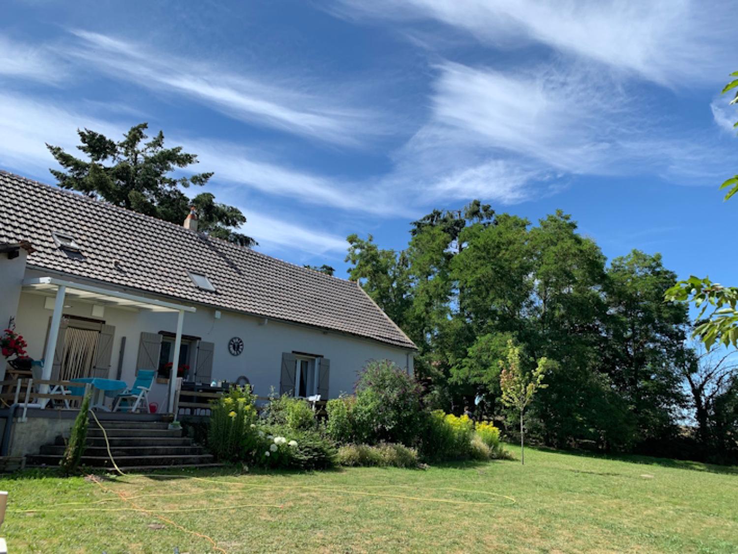  for sale detached house Cronat Saône-et-Loire 26
