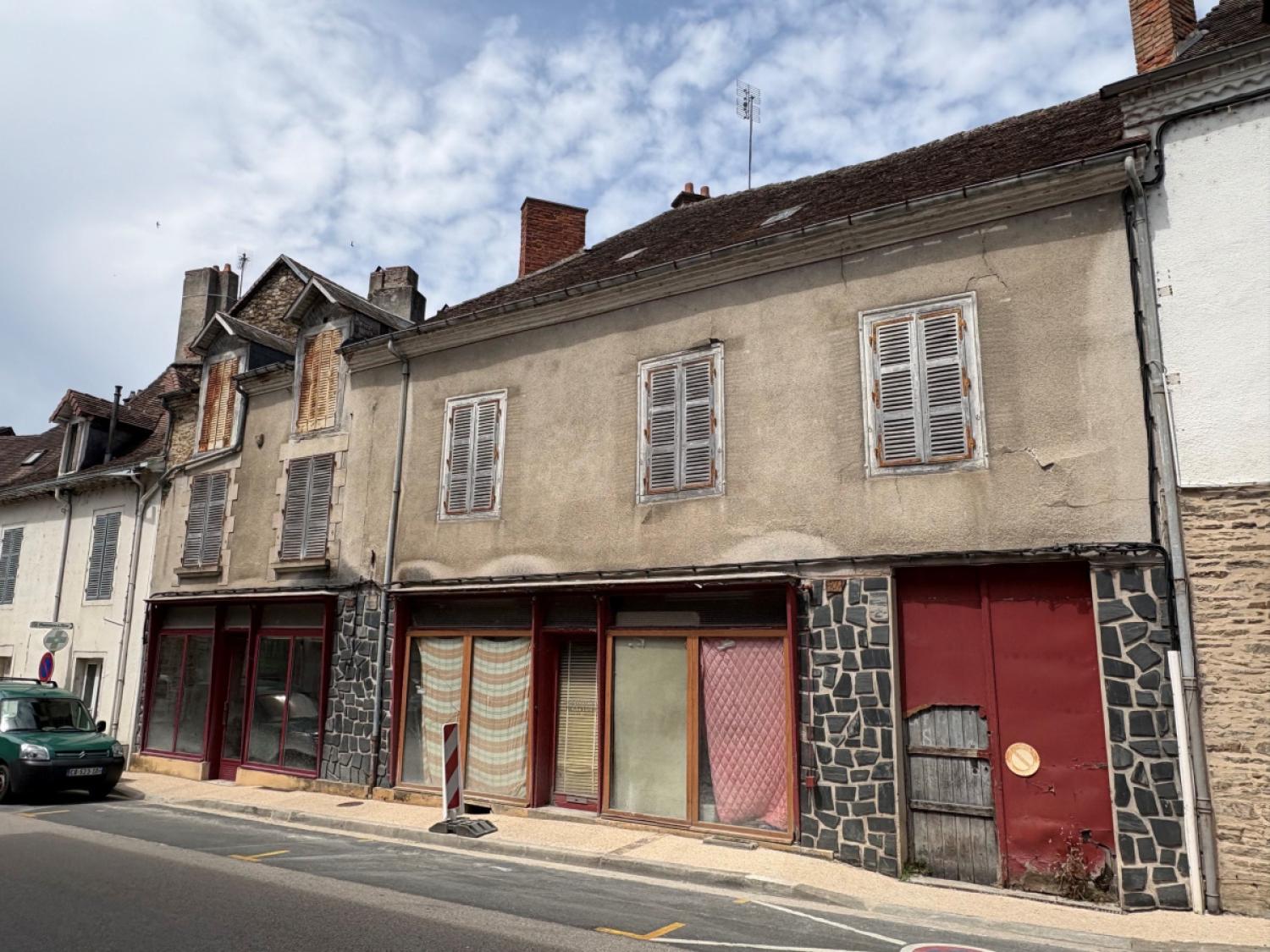 for sale building Saint-Yrieix-la-Perche Haute-Vienne 1