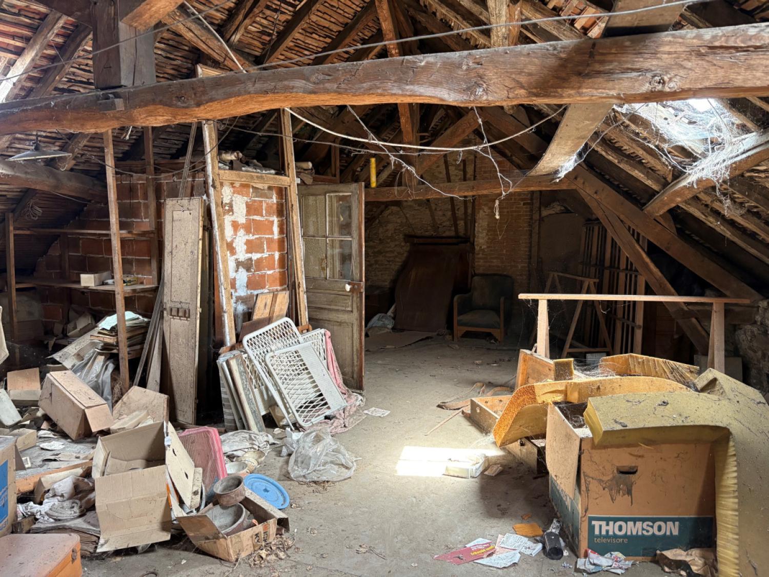 for sale building Saint-Yrieix-la-Perche Haute-Vienne 15
