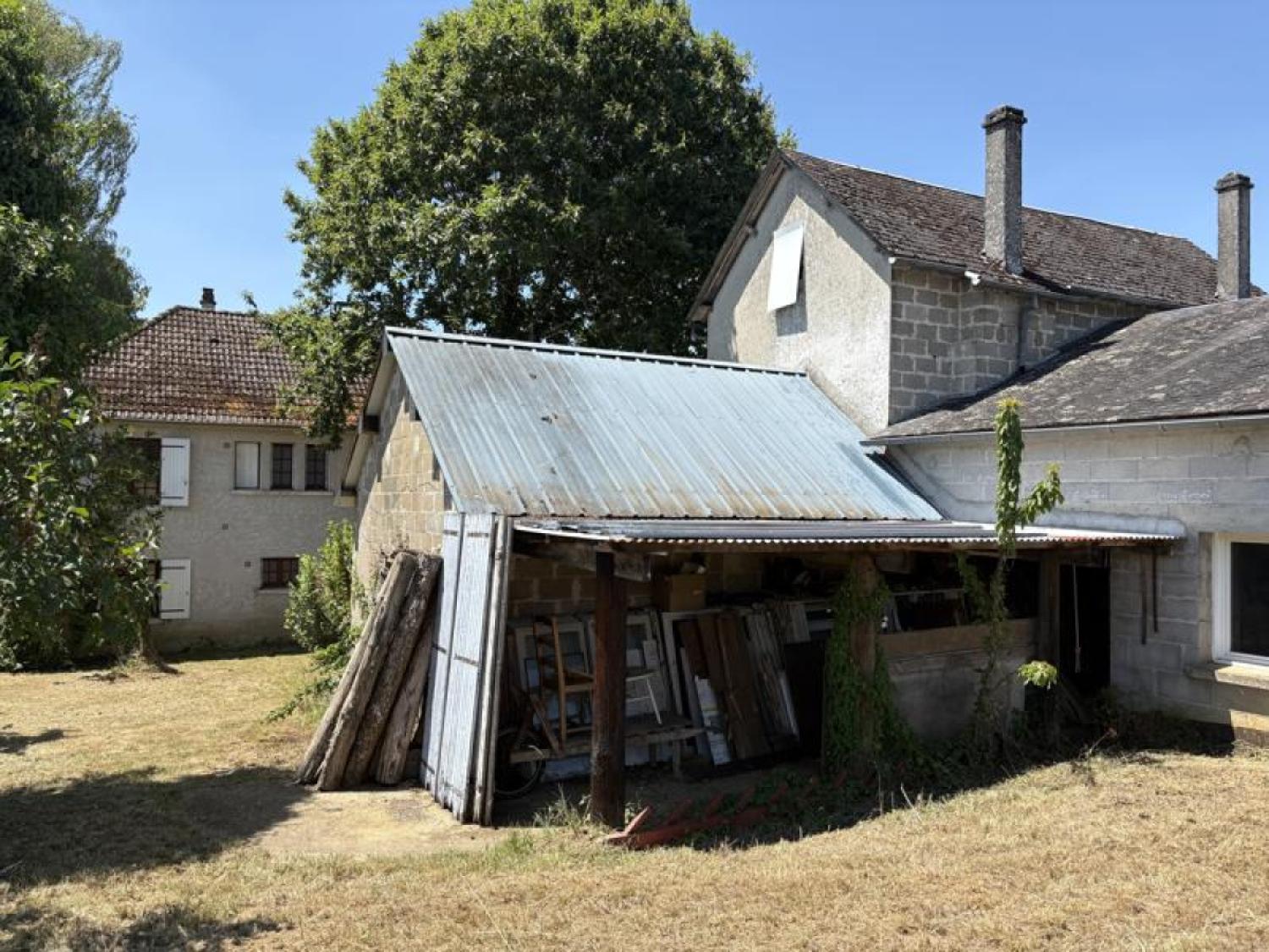 for sale property with holiday home Saint-Sornin-Lavolps Corrèze 25