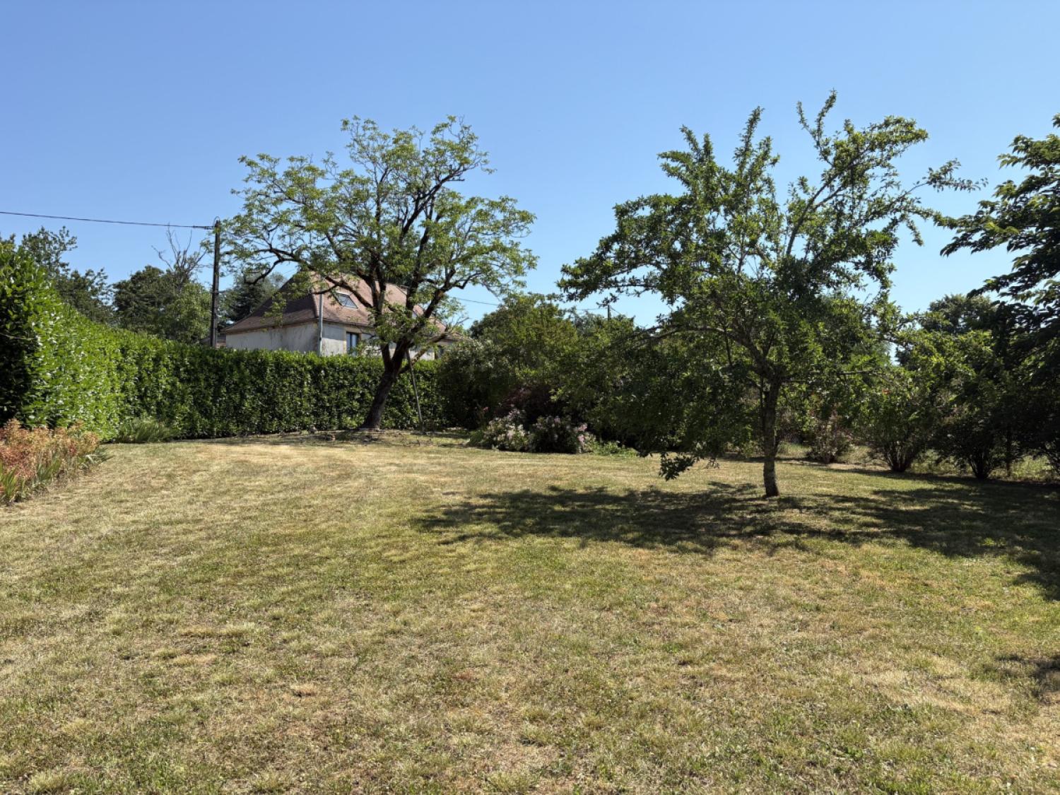 for sale property with holiday home Génis Dordogne 28