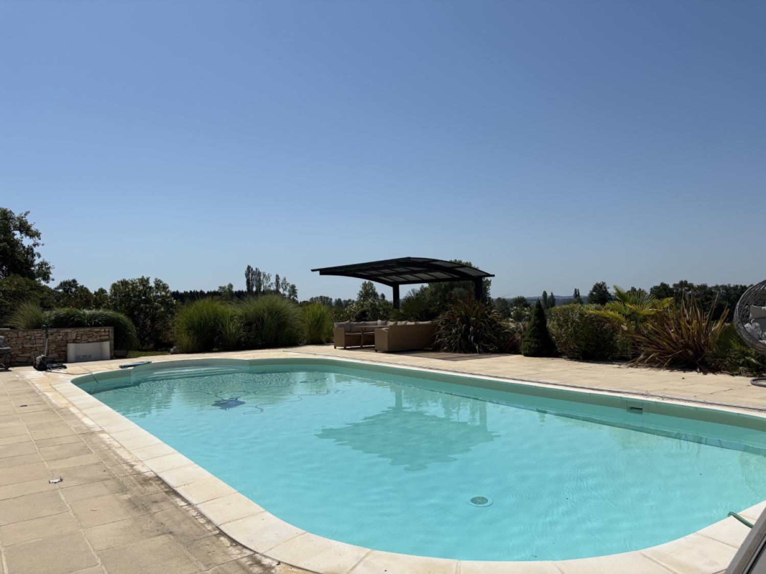 for sale property with holiday home Génis Dordogne 27