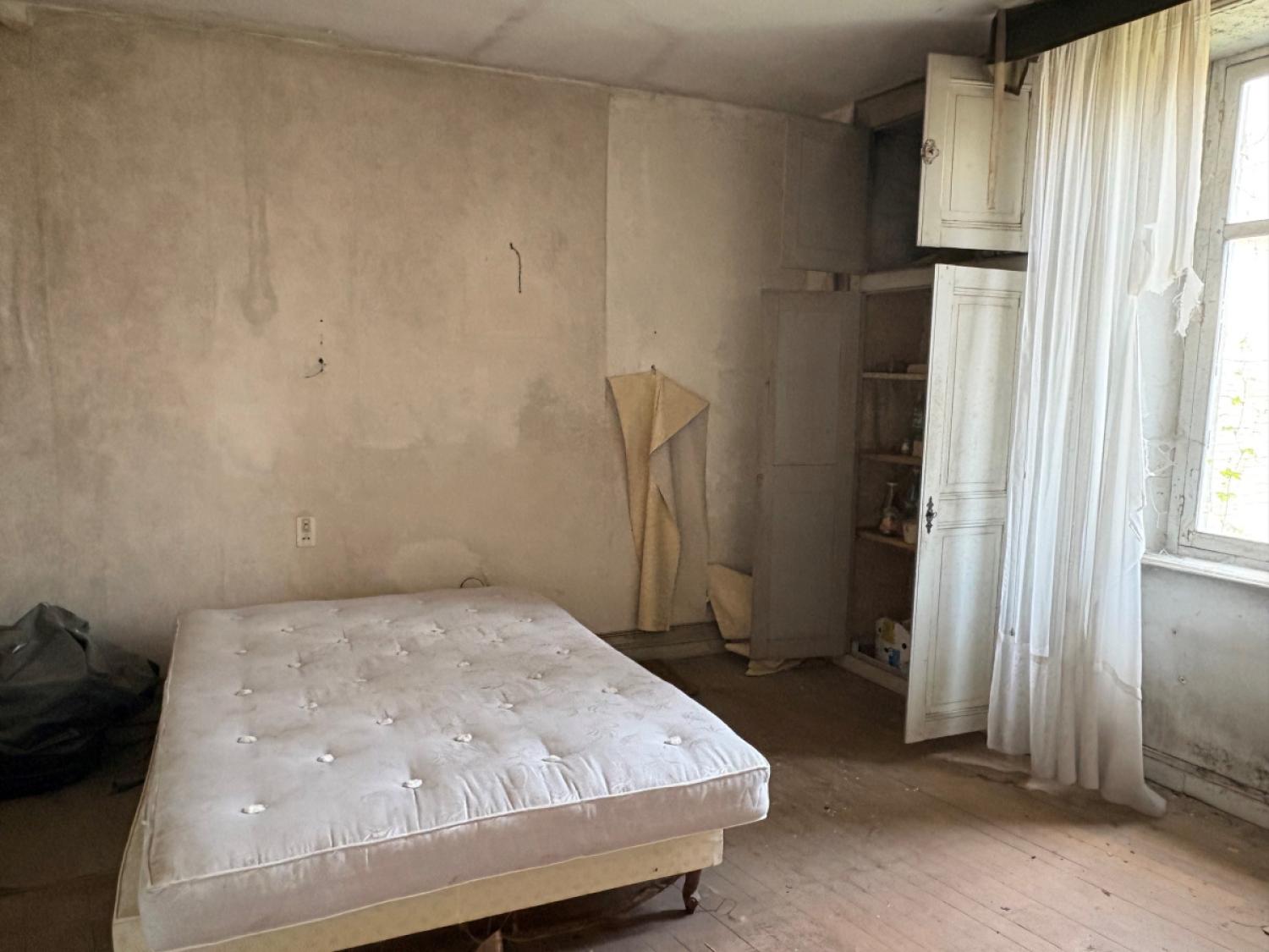 for sale building Saint-Yrieix-la-Perche Haute-Vienne 10