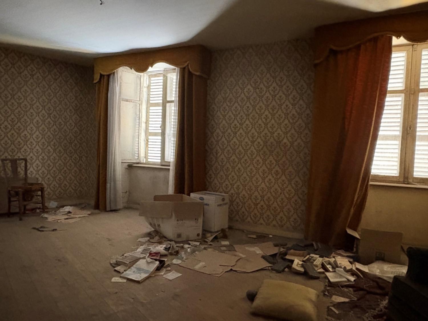 for sale building Saint-Yrieix-la-Perche Haute-Vienne 8