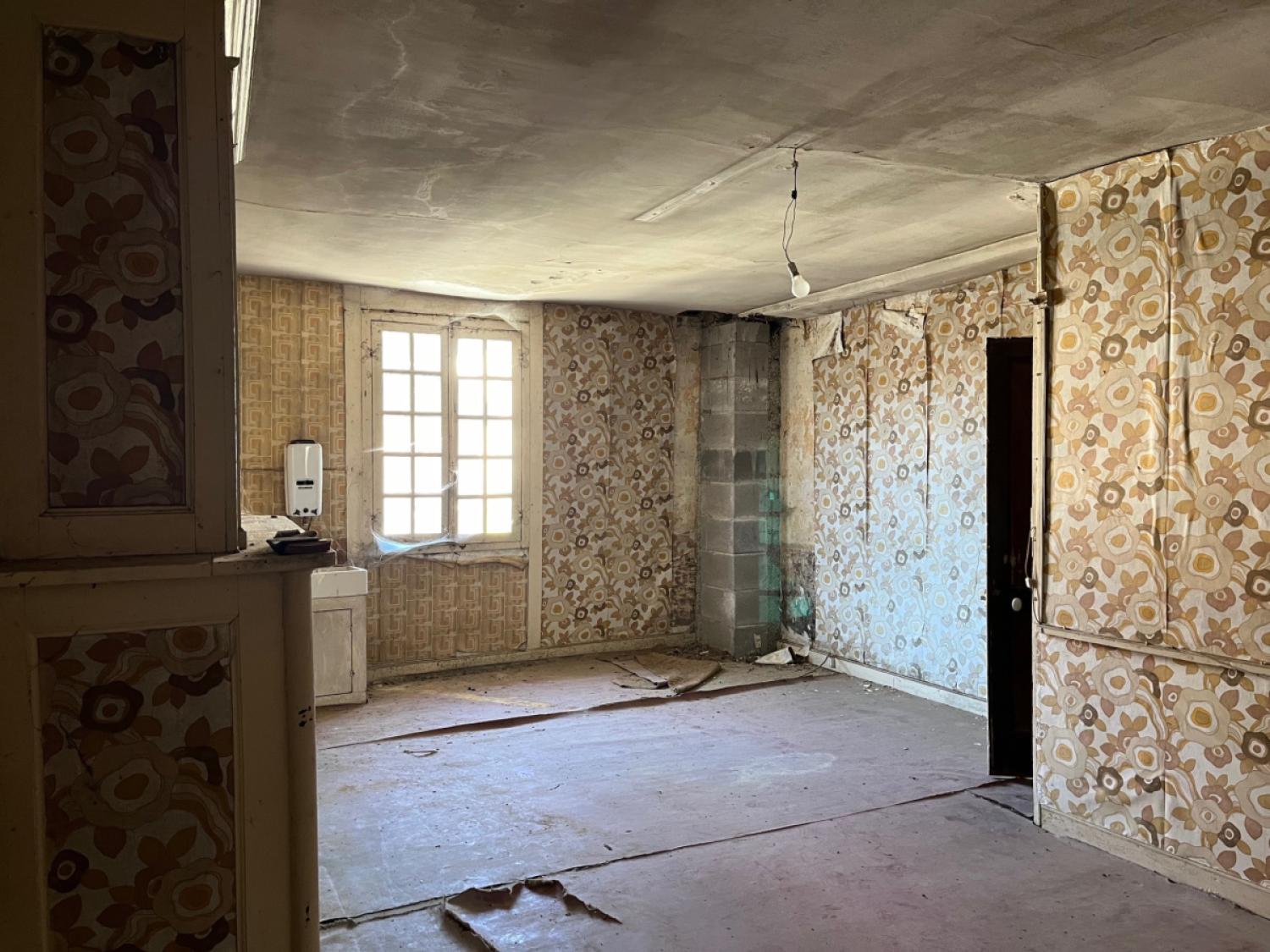 for sale village house Coussac-Bonneval Haute-Vienne 19