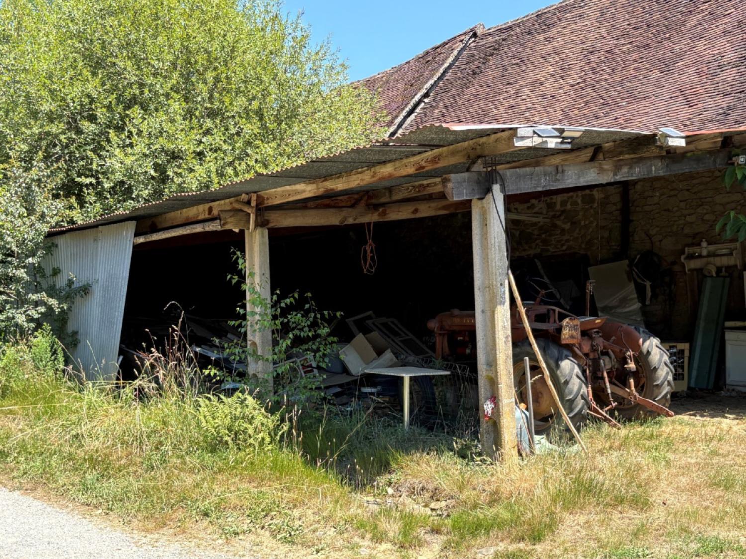 for sale farm Coussac-Bonneval Haute-Vienne 19