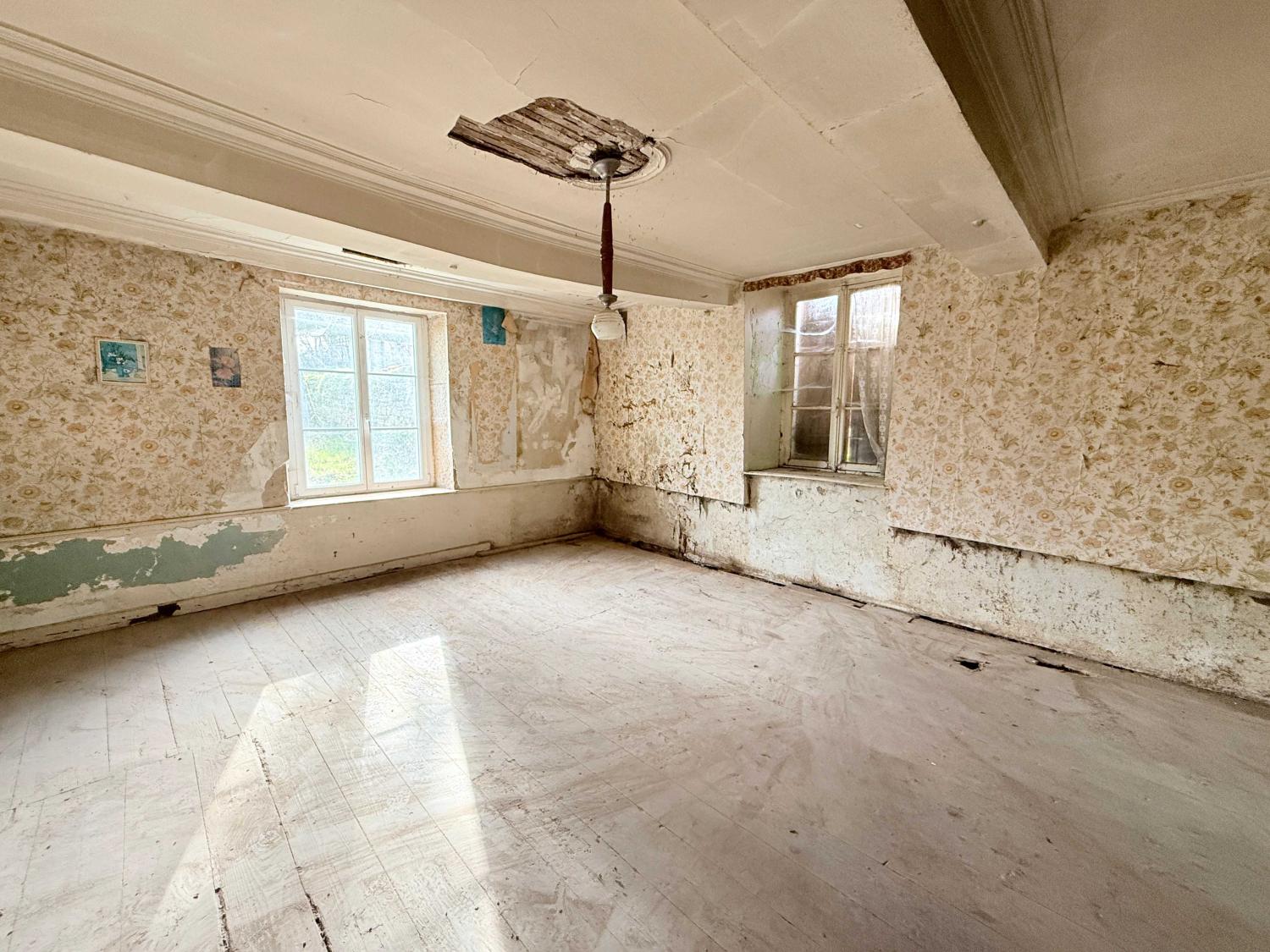 for sale village farm Monthureux-sur-Saône Vosges 6