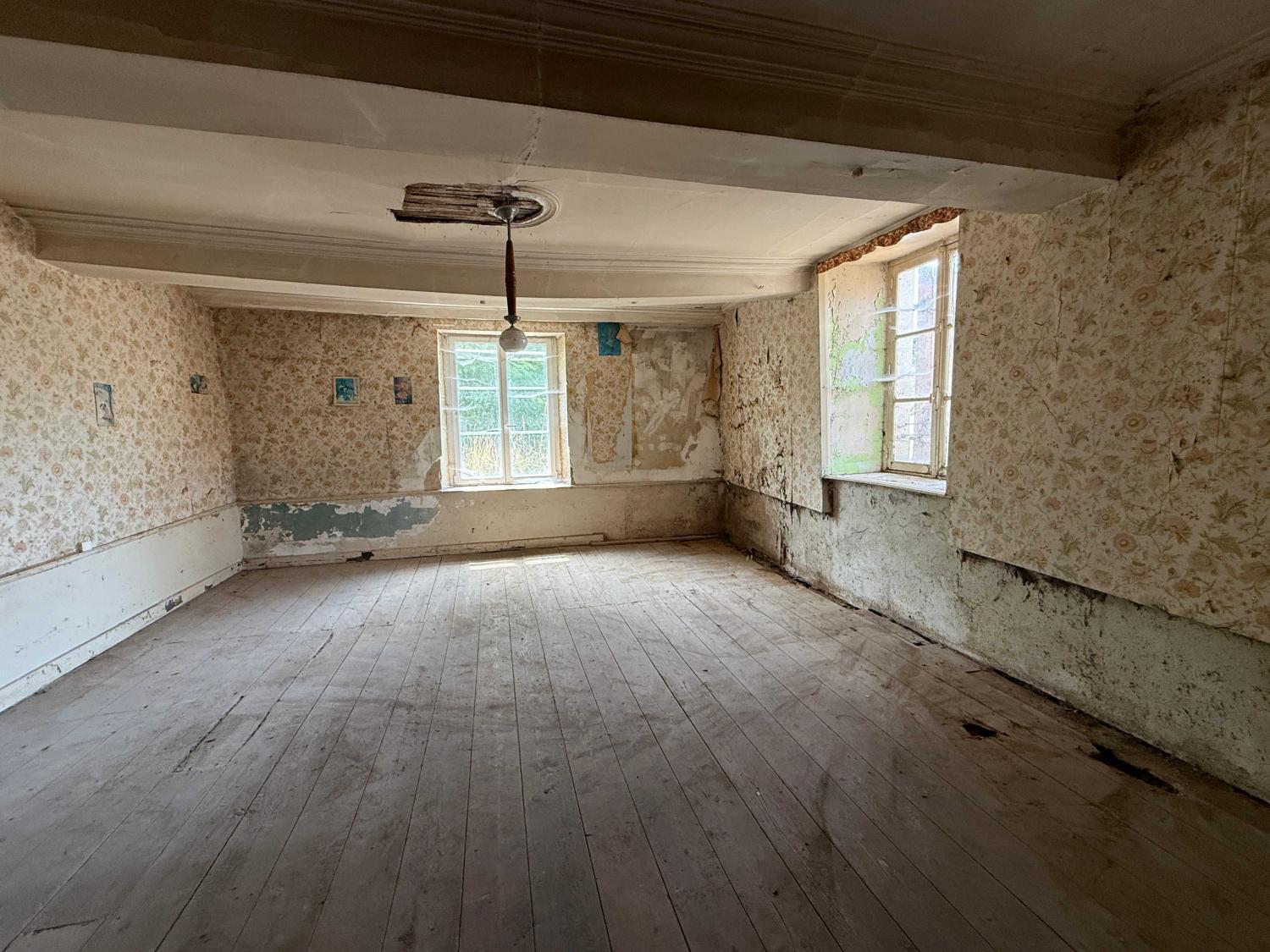 for sale village farm Monthureux-sur-Saône Vosges 23