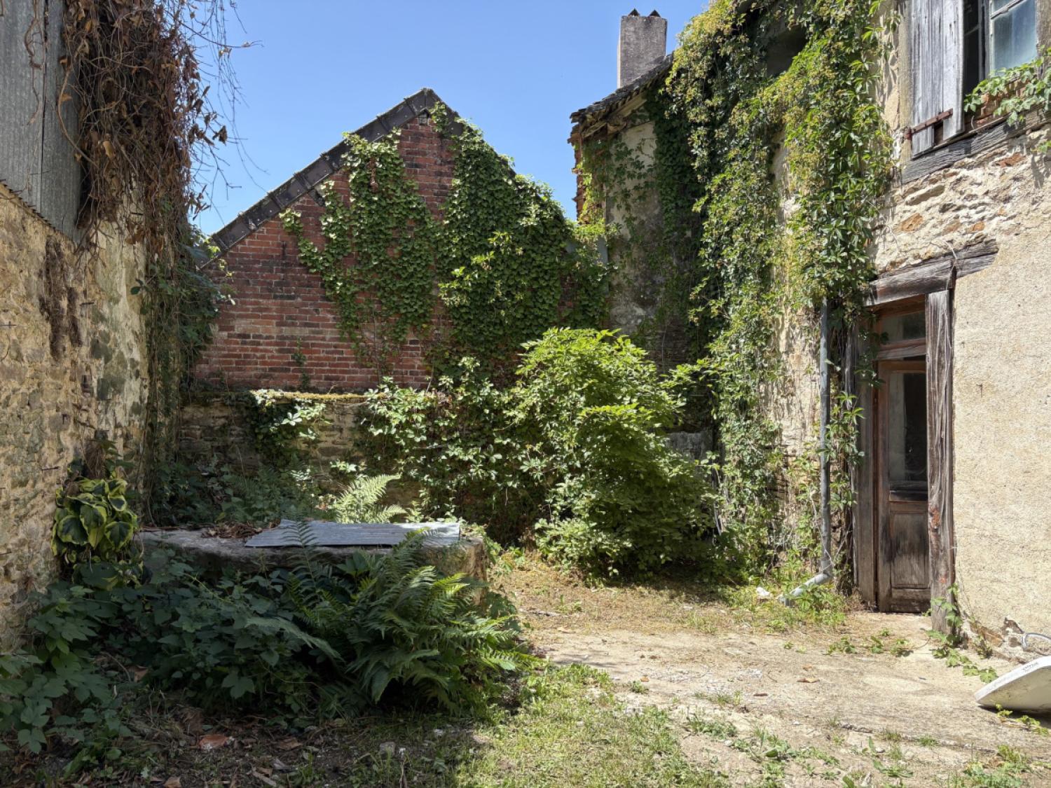 for sale village house Coussac-Bonneval Haute-Vienne 4