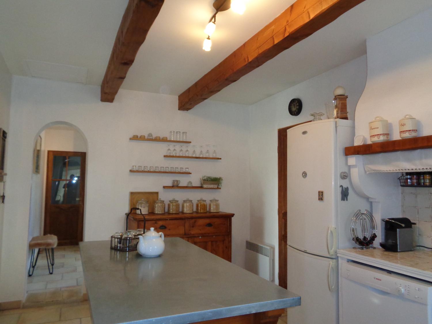  for sale bed and breakfast Lacoste Vaucluse 17