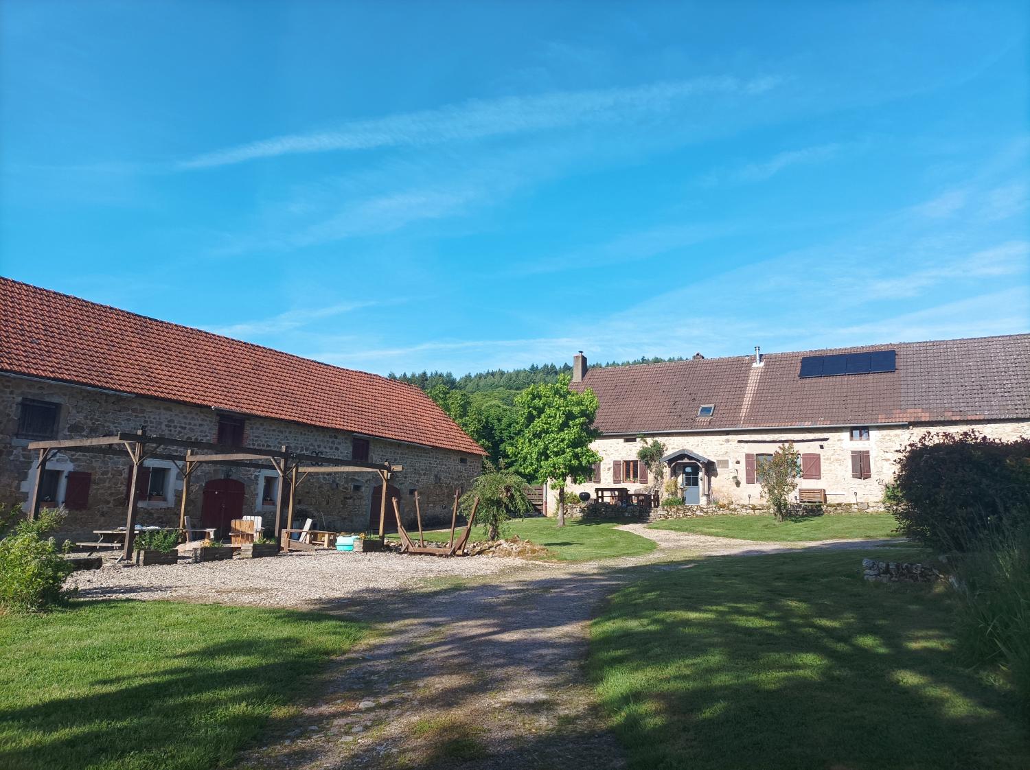 for sale property with holiday home Thil-sur-Arroux Saône-et-Loire 1