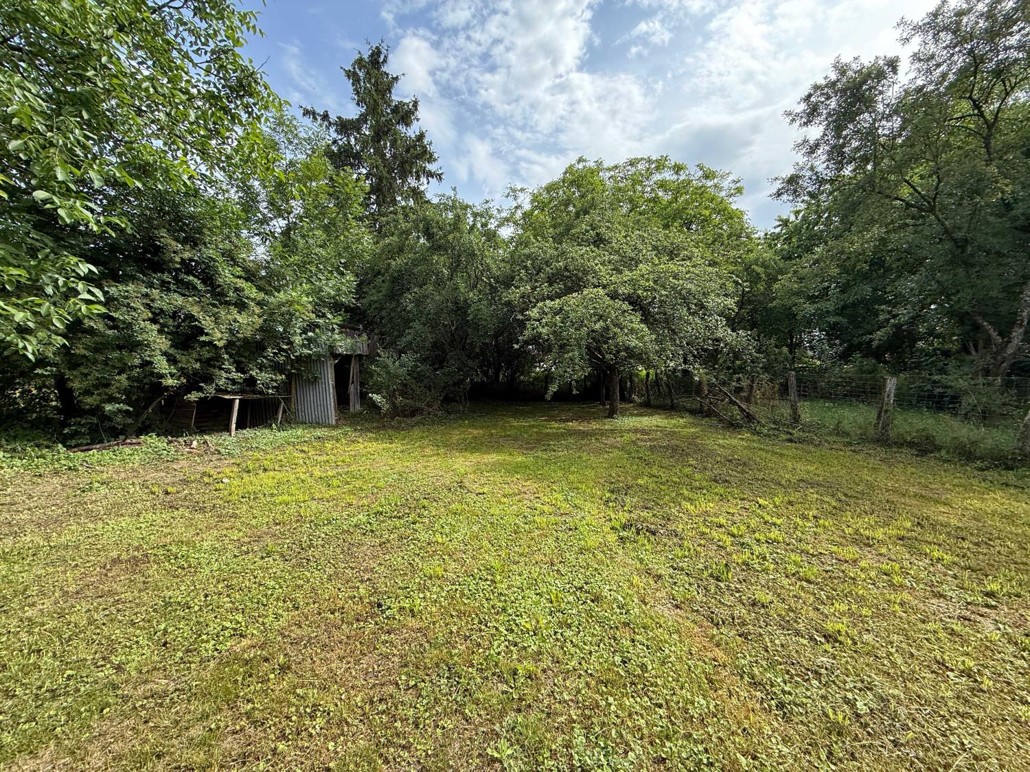 for sale village farm Augicourt Haute-Saône 26
