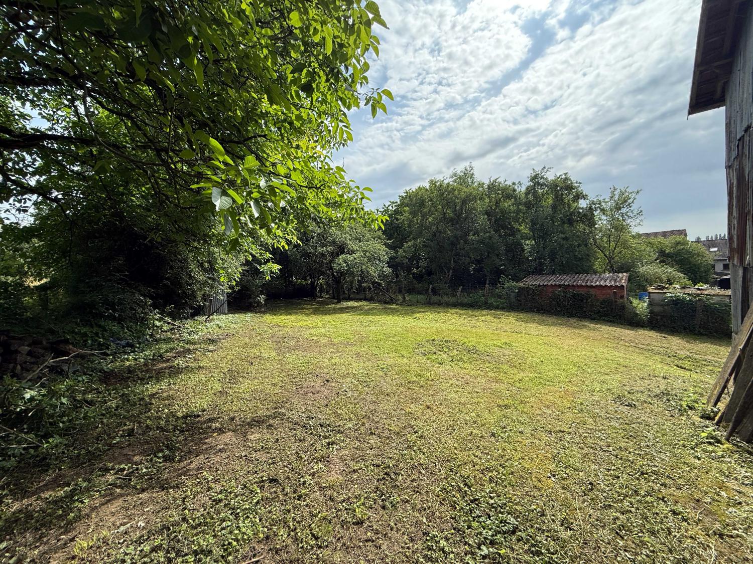 for sale village farm Augicourt Haute-Saône 31