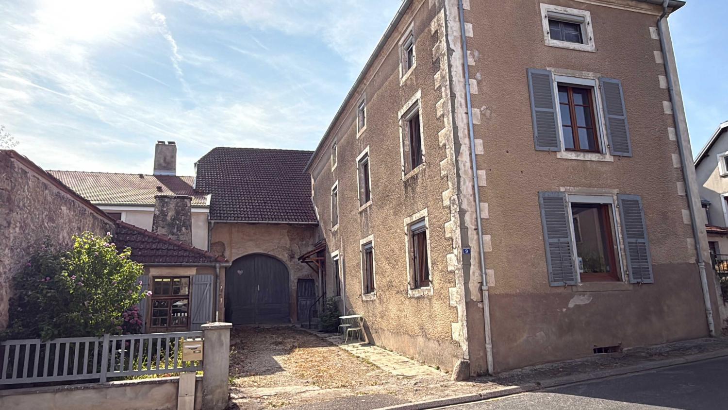  for sale village farm Melay Haute-Marne 32